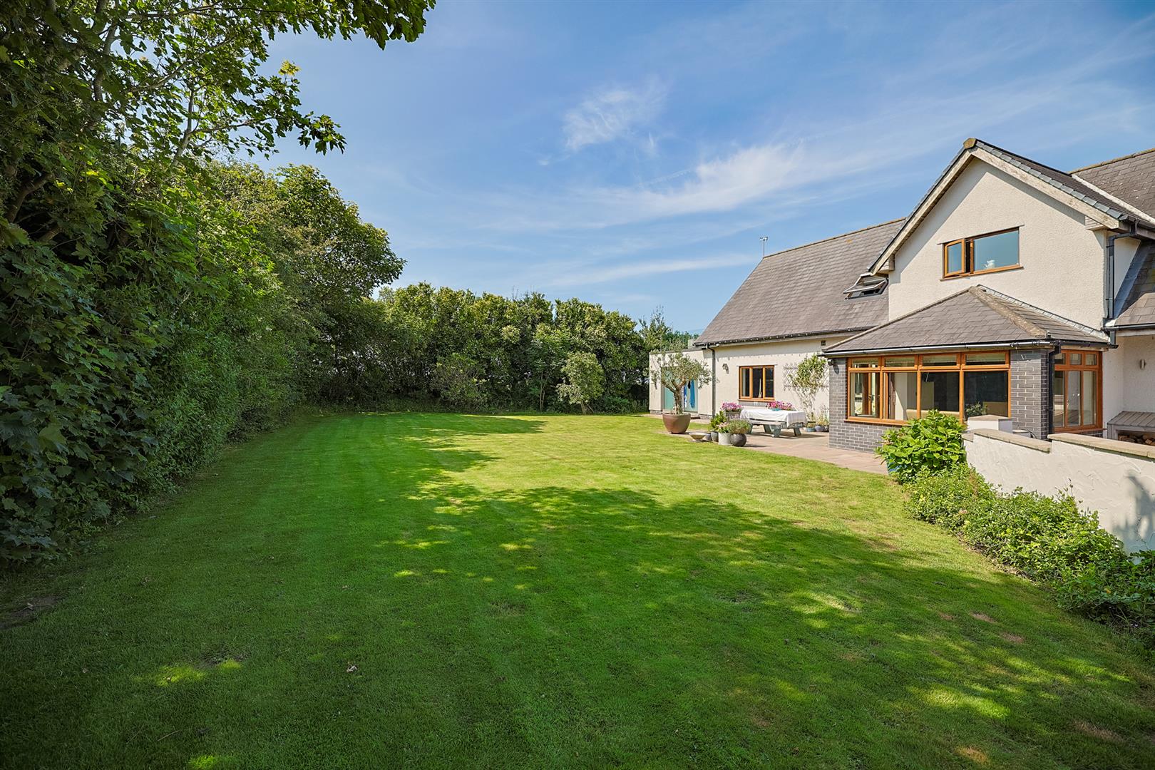 21 East Cliff, Pennard, Gower, SA3 2AS